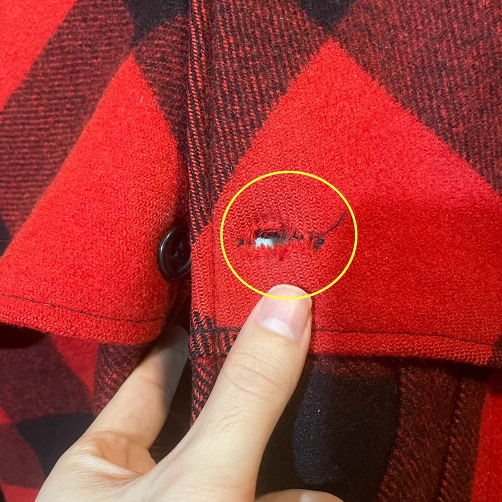 C.C Filson Men’s Vintage Mackinaw Cruiser Red Buffalo Plaid Wool Garment Coat - Picture 4 of 8